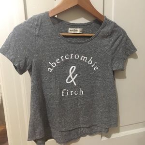 Abercrombie short sleeve tee Women’s XS/ girls L